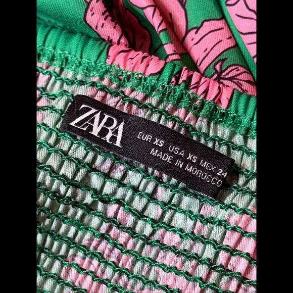 New Zara Crop Top XS Womens Green Satin Smocked Puff Sleeve Square Neck Floral - Picture 6 of 7